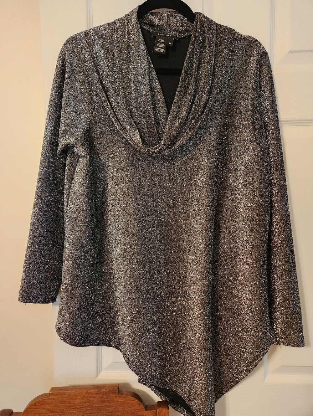 Karen Kane Metallic Silver Cowl Neck top, sz 0X